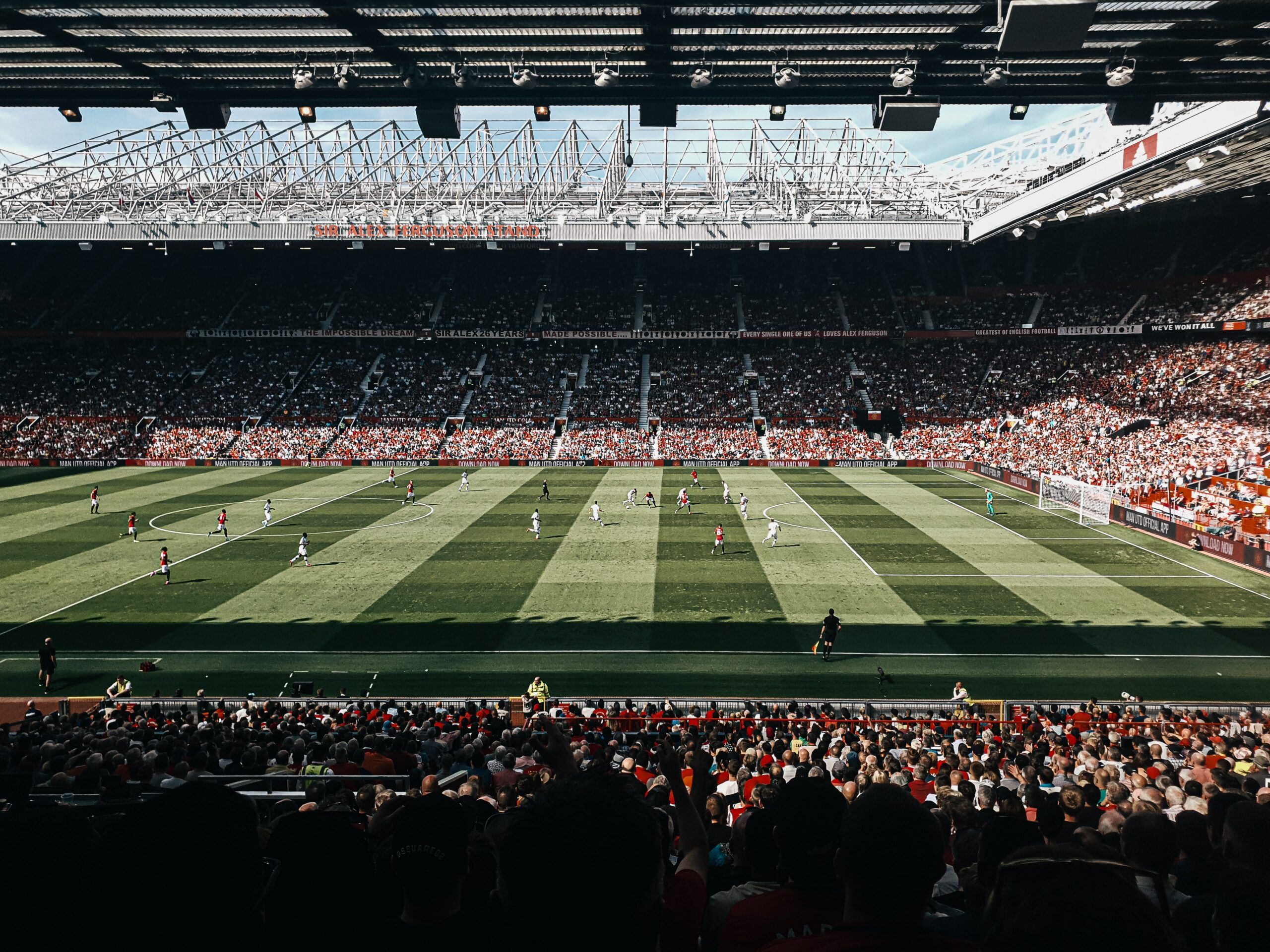 Barcelona vs Manchester United the Pick of the Ties