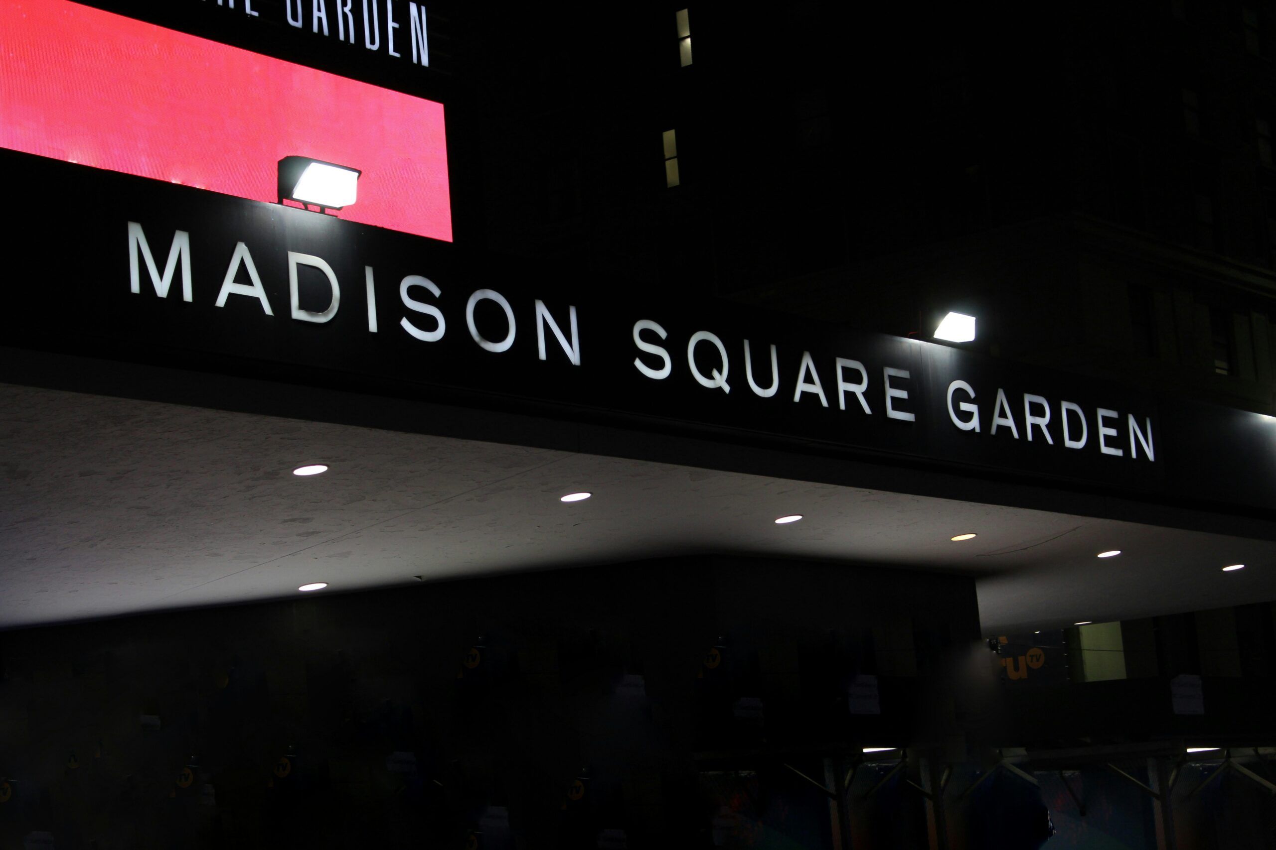 The Best Value concerts on Sabrina Carpenter Short n' Sweet tour